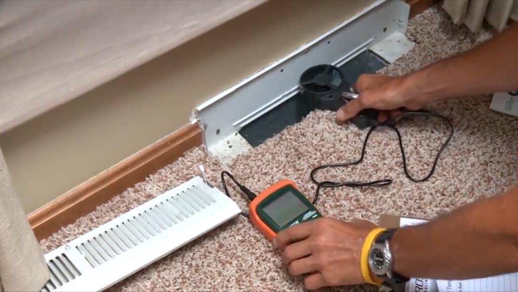 Mesure de l'air près du chauffage